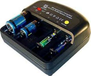 Aquas Multicargador para Ni-Cd & Ni-Mh